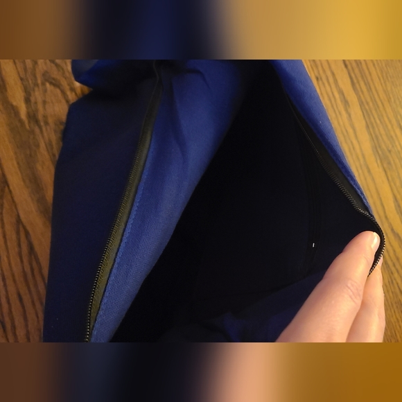 Amazon | Royal Blue Sling Bag - Picture 3 of 4